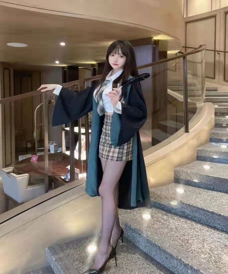 三年成全免费高清观看第4季,热门网剧免费在线观看